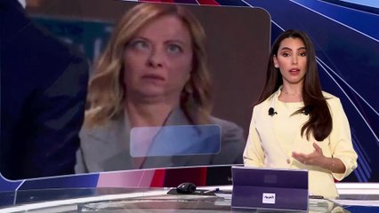 عدسات الكاميرا توثق تعابير غضب ميلوني من تأخر بايدن في قمة الناتو