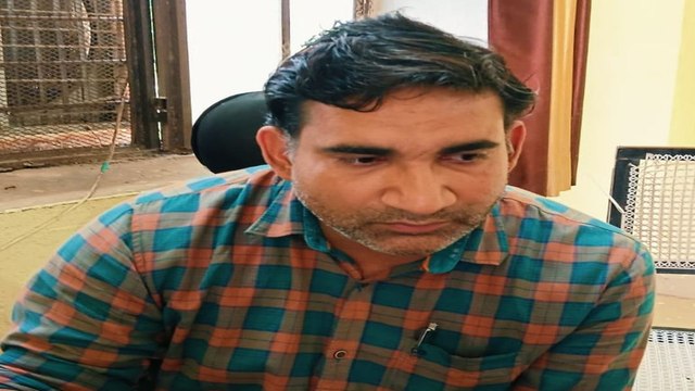 जलदाय विभाग के वरिष्ठ सहायक को 10 हजार रुपए की रिश्वत लेते पकड़ा