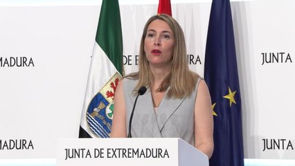 María Guardiola gobernará en solitario tras la ruptura y mantiene al consejero de Vox en su puesto