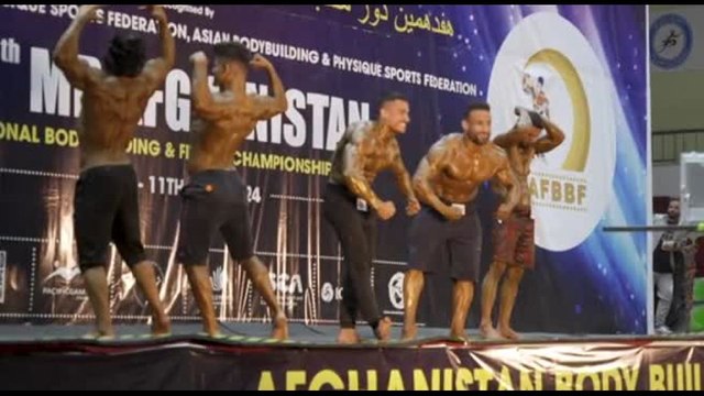 Mr Afghanistan , i talebani nascondono le cosce dei culturisti