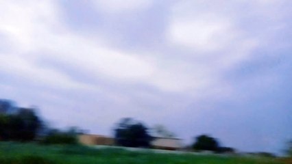 Badalon Aur Tez Hawaon Ka Khubsurat Manzar 🌥️