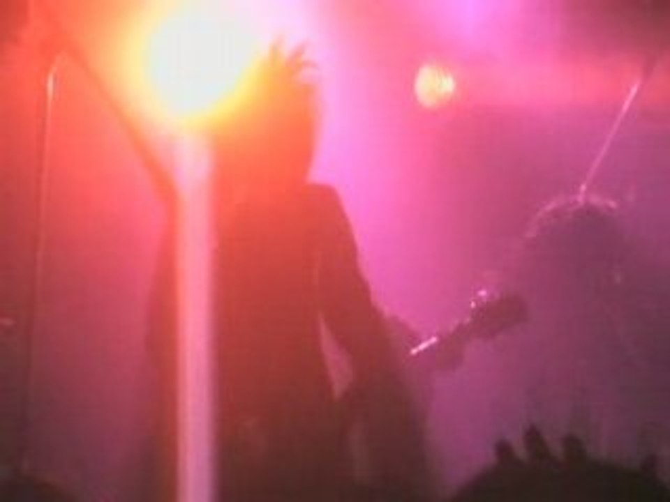 UnsraW -  Karma (live).