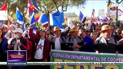 Concentración multitudinaria en Bolivia rechaza el intento golpista contra la paz
