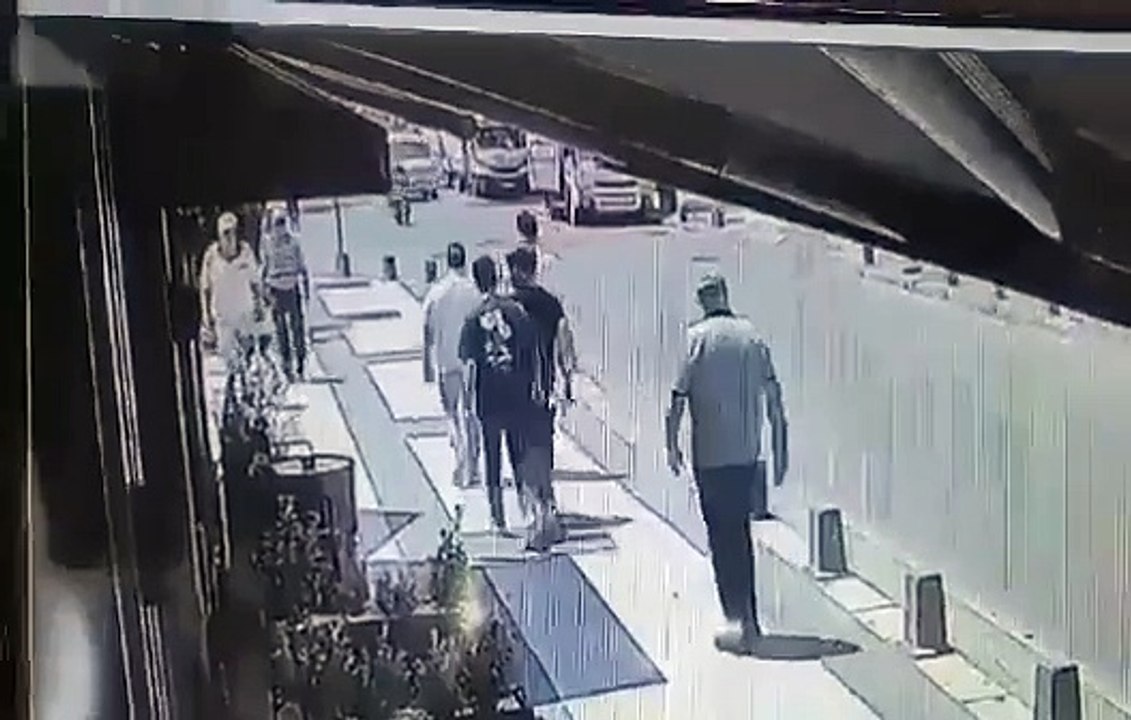 Kerem Kınık'ın kızı Fatma Zehra Kınık motosikletli birinin ölümüne neden oldu