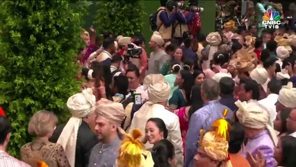 WATCH_ Anant Ambani's Grand Baarat _ Anant-Radhika Wedding _ Rajnikanth _ Ranveer Singh _ N18V-(720p)
