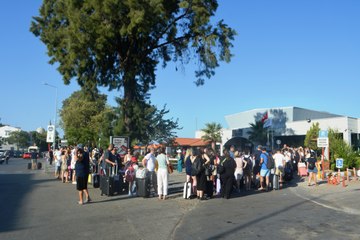 Rotasını Midilli Adası’na çevirenler Ayvalık'ta yoğunluk oluşturdu!