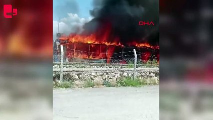 Depremzedelerin yaşadığı üç konteyner yandı