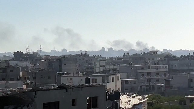 غارات إسرائيلية على القطاع و لا سيما على مدينة غزة