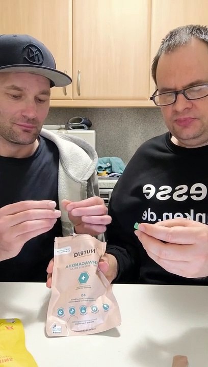 NutriQ Gummibärchen testen mit Tschekksen