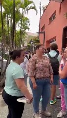 firma de libros de Tamara Molina en Tenerife