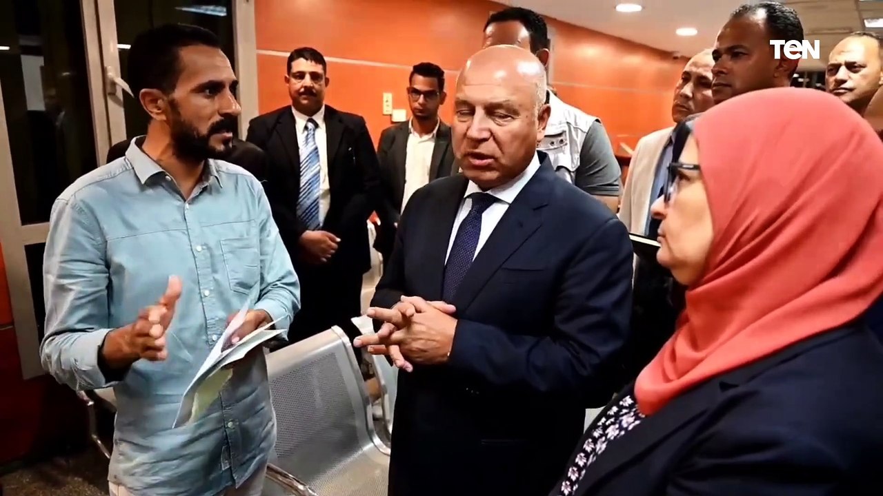 أحد المستثمرين يعرض مشكلته أمام نائب رئيس مجلس الوزراء للتنمية الصناعية ويصدر التوجيه بحلها فورا