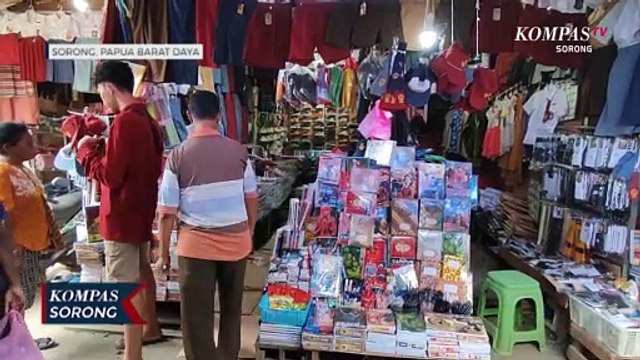 Masuk Tahun Ajaran Baru Omzet Pedagang Seragam 15 Juta Sehari