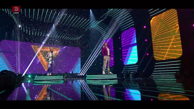 Fyr Og Flamme rammer Europa: 1. 14 dage med dårlig mave |S1|E1-4|2021| DRTV