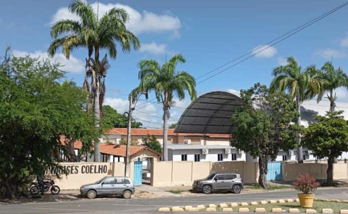 Em Cajazeiras, secretário de Educação garante recursos para reformas e melhorias em colégios estaduais