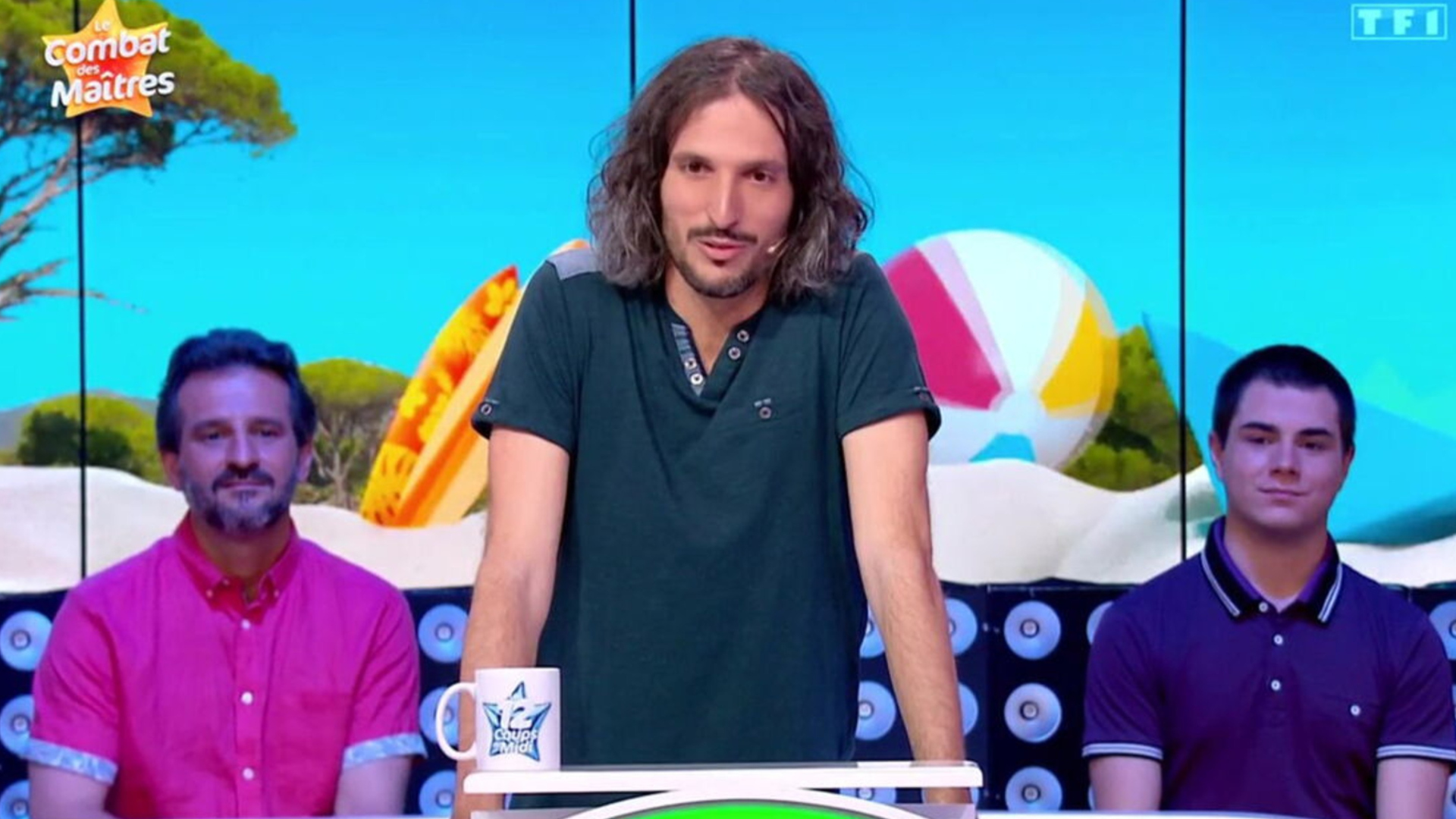 Voici - Les 12 coups de midi : Xavier explique pourquoi Émilien ne s'est  pas senti à l'aise lors de la 5000ᵉ de l'émission de TF1