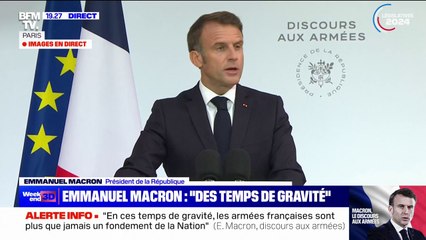 Guerre en Ukraine: "Notre sécurité est en jeu en Europe" indique Emmanuel Macron