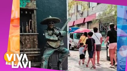 'Estatua' viviente le juega divertida broma a niño