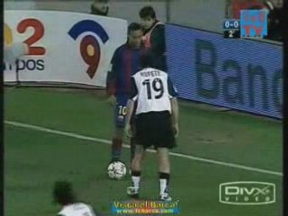 Ronaldinho vs Davids