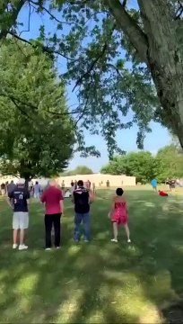 Atentado a Donald Trump en Estados Unidos: el video del presunto tirador luego de ser abatido por los servicios secretos
