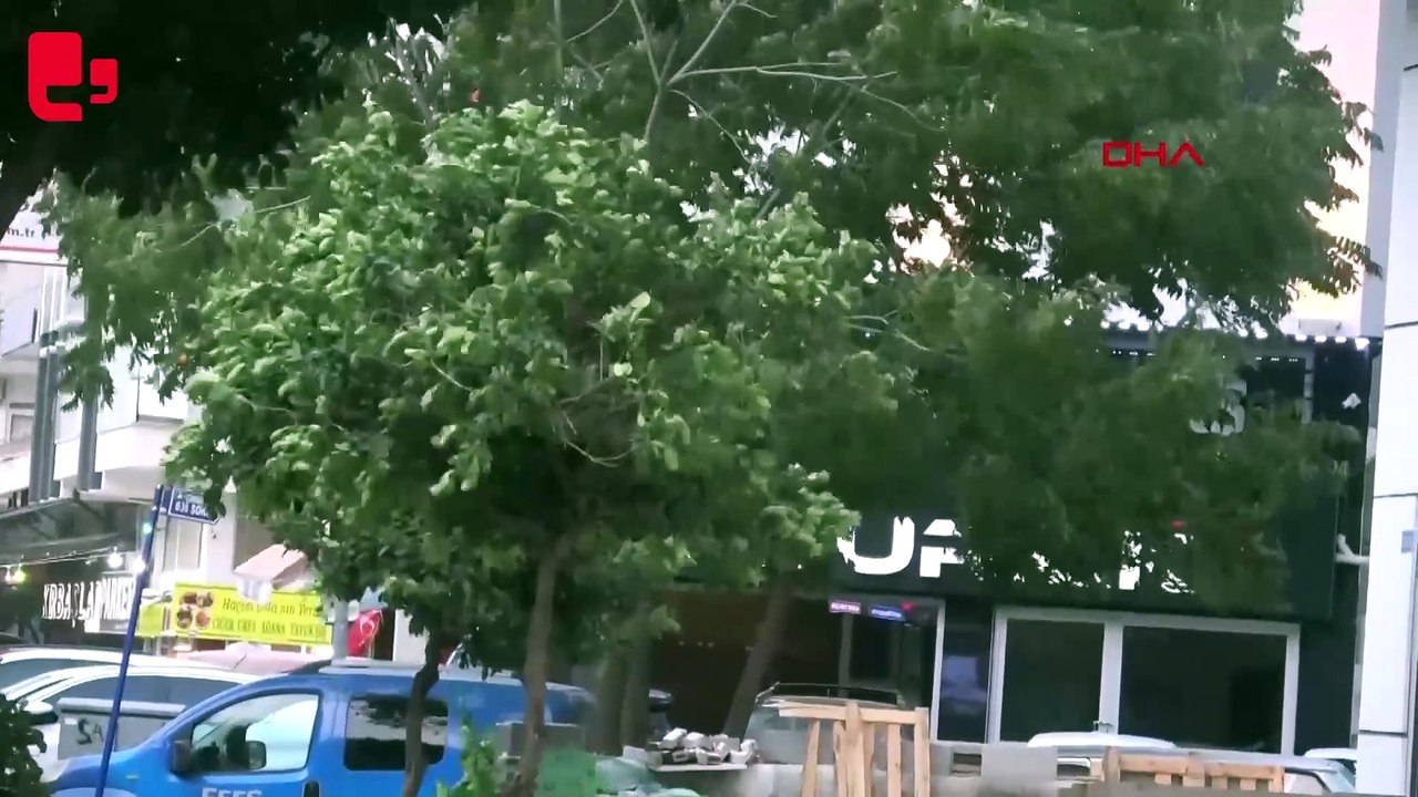 Antalya'da şiddetli fırtına etkili oldu