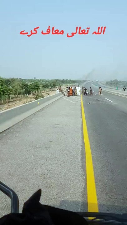 Dangerous accident on road