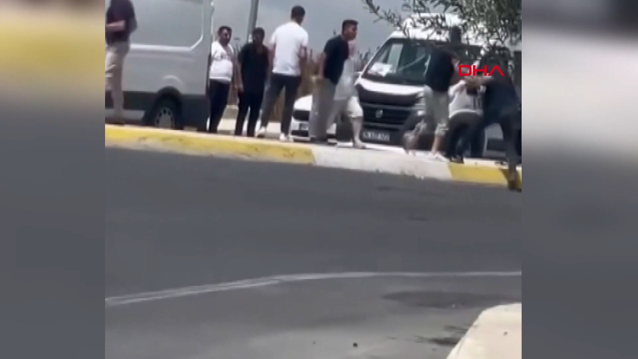 Avcılar'da tekmeli yumruklu trafik kavgası