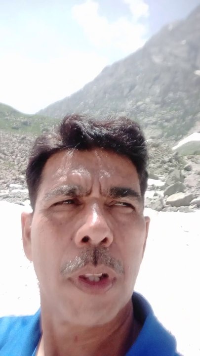 Small katora lake to   big katora lake very dengrous way with ice