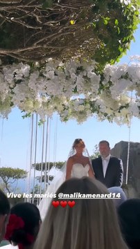 Habillée avec une robe bustier, Malika Ménard s'est unie à Karim sous un autel décoré de roses blanches avant d'aller enflammer le dancefloor avec ses invités.Mariage de Malika Ménard, Instagram