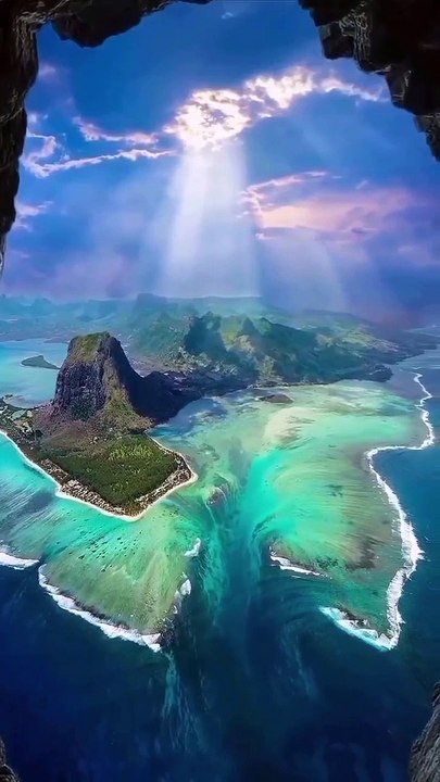 Mauritius underwater falls