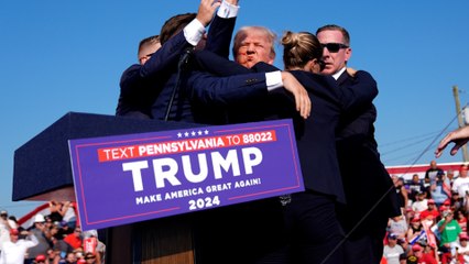 Así se escuchó todo el tiroteo desde la tribuna donde Trump daba el mitin: "¡Tenemos que irnos!" "¡Esperad!"