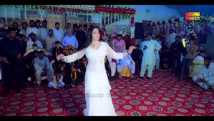 Mehak Malik - New Bollywood Dance Performance - Shaheen Studio