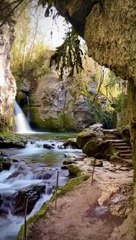 القعدة بين احضان الطبيعة حياة ثانية.