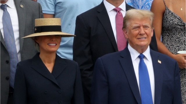 Voici - Melania Trump sort du silence suite à la tentative d’assassinat de son mari, Donald Trump (1)