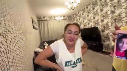 Aroob Sy Larai Ho Gai   | Ab Ghar Kese Jaoun