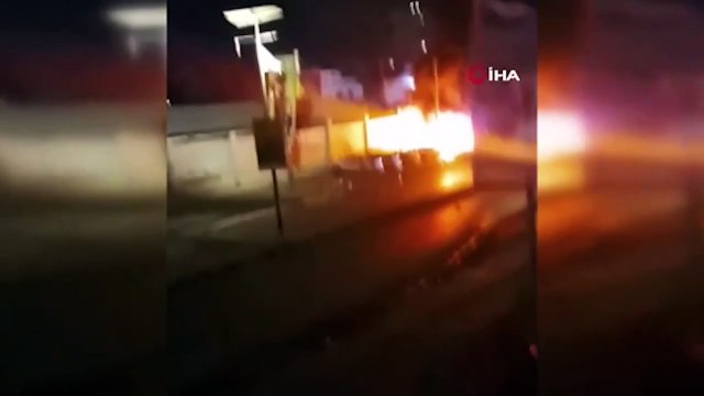 Somali'de bomba yüklü araçla saldırı! 5 ölü 20 yarlaı