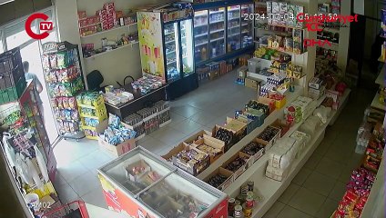 Müşteri gibi girdiği marketin kasasından 6 bin lira çaldı: 'Şeytana uydum'
