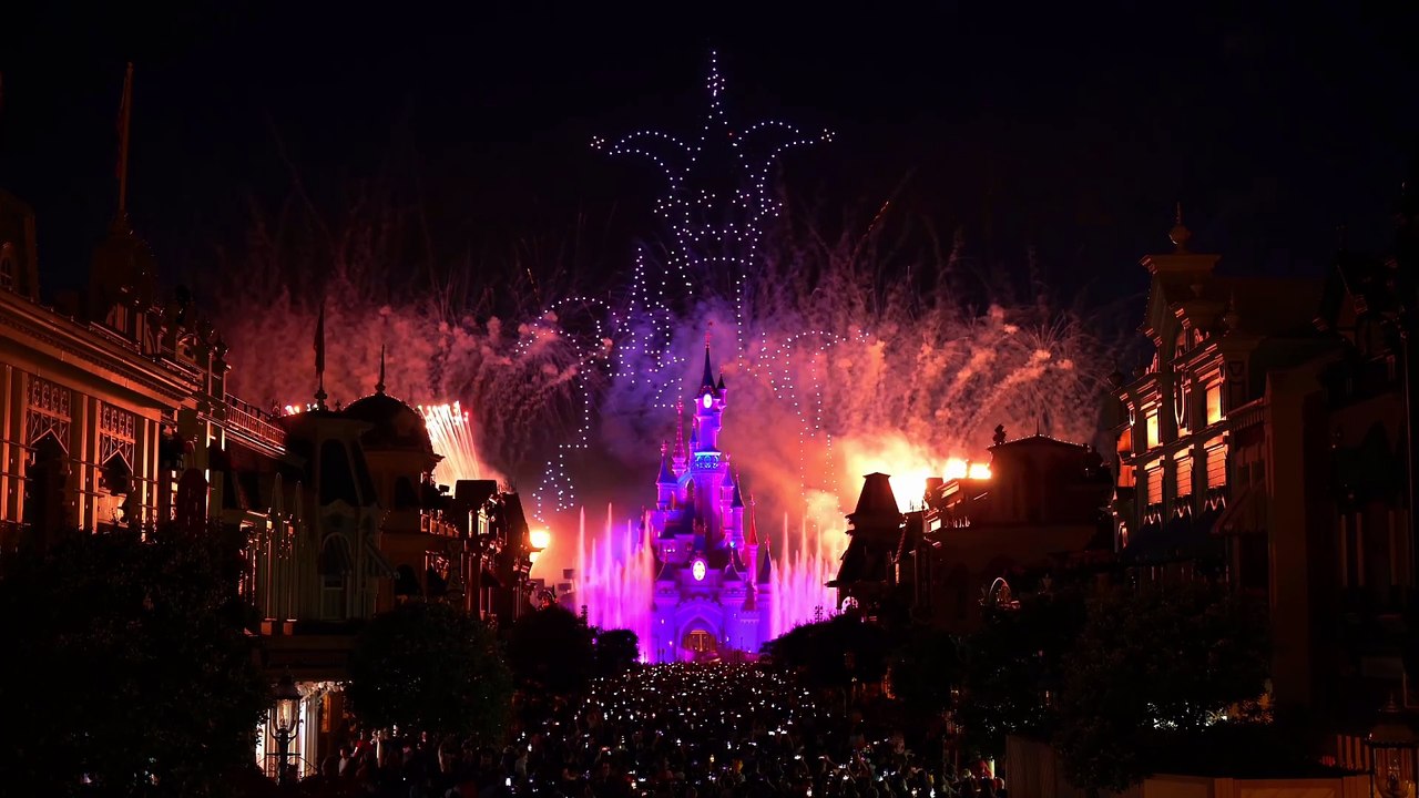 14-Juillet : Disneyland Paris bat un record du monde avec son feu d'artifice