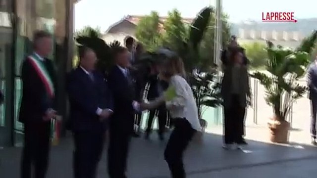 Napoli, De Luca 'restituisce' saluto a Meloni: «Sono il civile De Luca»