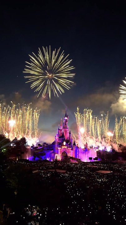 Disneyland Paris nos recordes do Guinness com espetáculo de drones