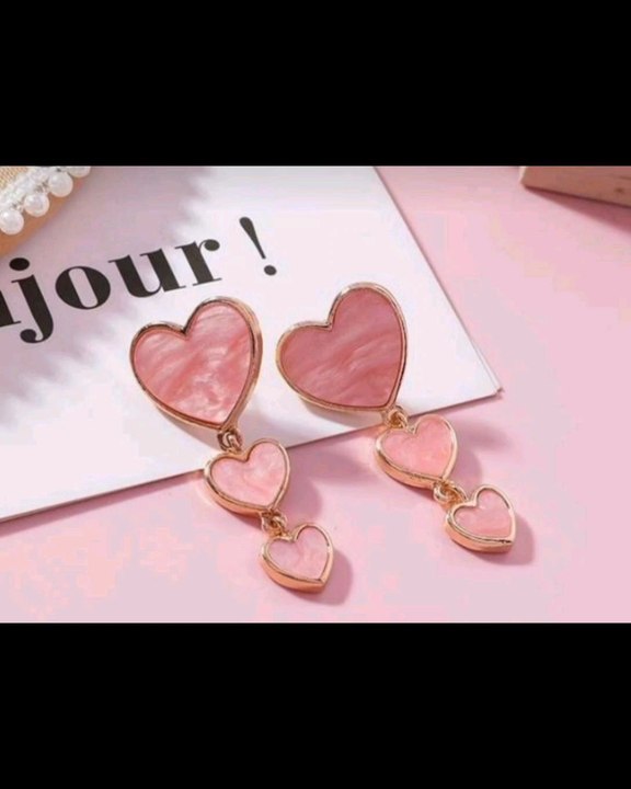 Cute and Beautiful Earnings