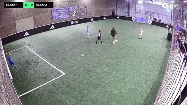 15/07 à 14:55 - Football Terrain 5 (LeFive Rouen)