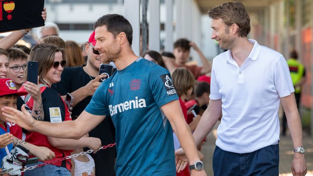 Bayer-Geschäftsführer Rolfes über die Saure-Gurken-Zeit für Journalisten