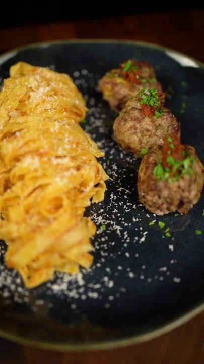 Pâtes et boulettes de viande au fromage  #Dailycuisine #Dailyfood