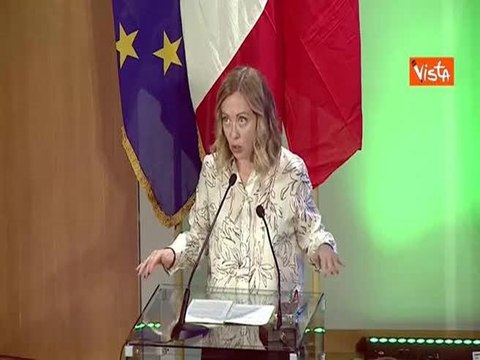 Meloni: La riqualificazione di Bagnoli porterà 10mila posti di lavori, diretti e indiretti