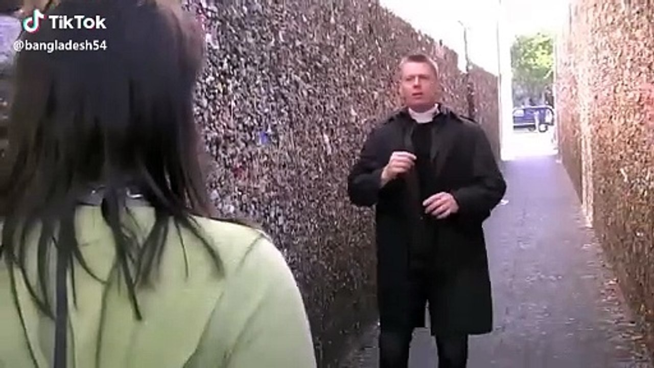 Magic girl funny video