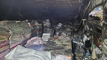 샌드위치 패널 건물 이불가게에서 불...80대 화상 / YTN