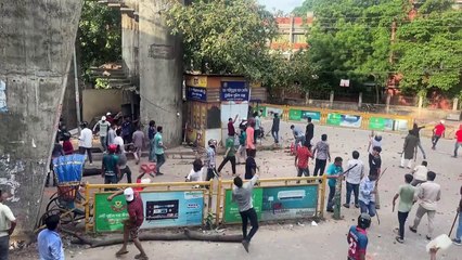 Cerca de 100 feridos em manifestação em Bangladesh