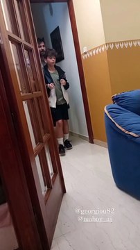 Σε σειρά που ετοιμάζει αυτόν τον καιρό ο Ανδρέας Γεωργίου θα πρωταγωνιστήσει ο γιος του Γιώργου Μανίκα, ο Άγγελος Μανίκας ο οποίος είναι μόλις δέκα ετών. 