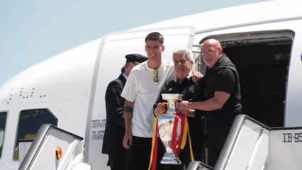 Spain swap Berlin for Madrid to showcase Euro 2024 trophy