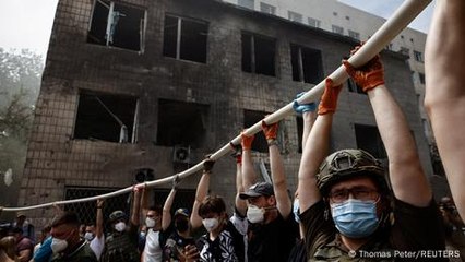 Meet those treating Kyiv's children in destroyed hospital